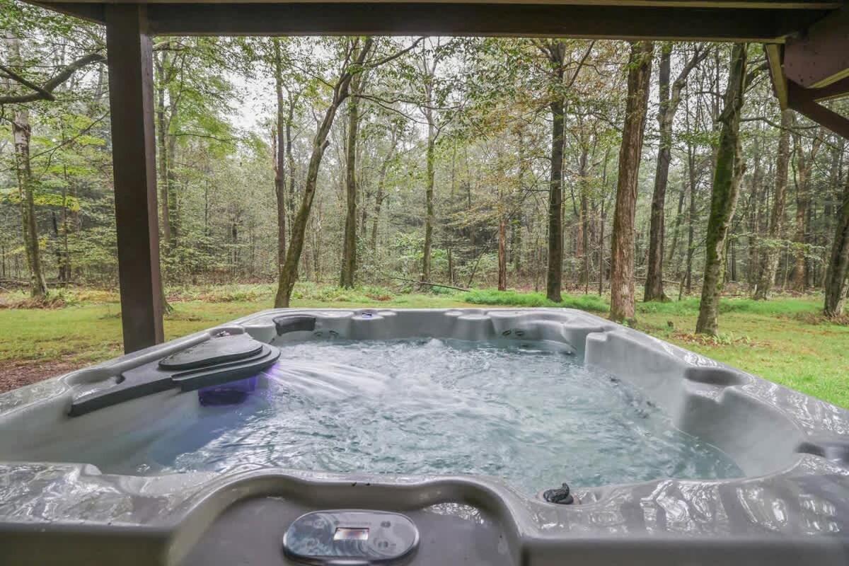 Relax In Blakeslee - Spacious 5Br Home With Bbq Exterior photo