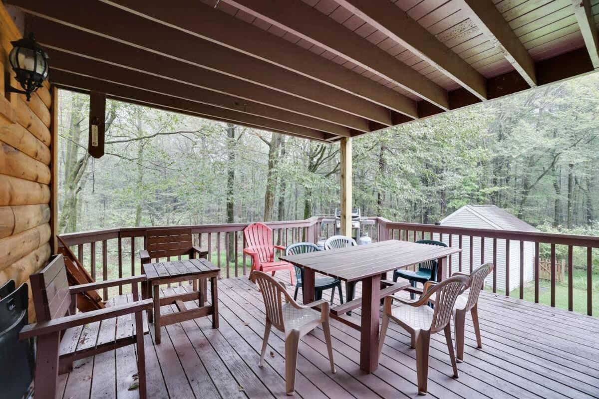 Relax In Blakeslee - Spacious 5Br Home With Bbq Exterior photo