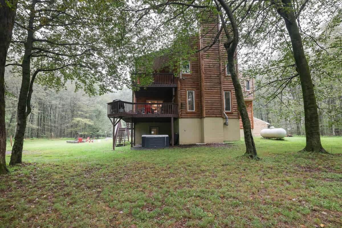 Relax In Blakeslee - Spacious 5Br Home With Bbq Exterior photo